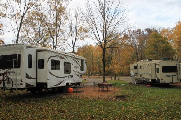 two-campers-side-by-side two-campers-side-by-side
